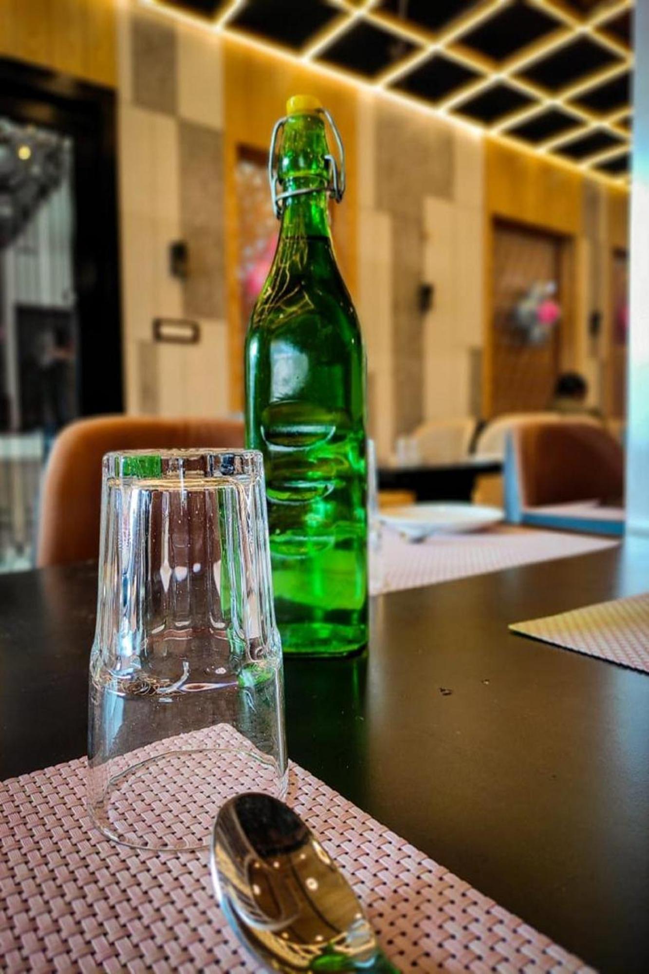 Hotel Park Regency Gorakhpur Eksteriør billede